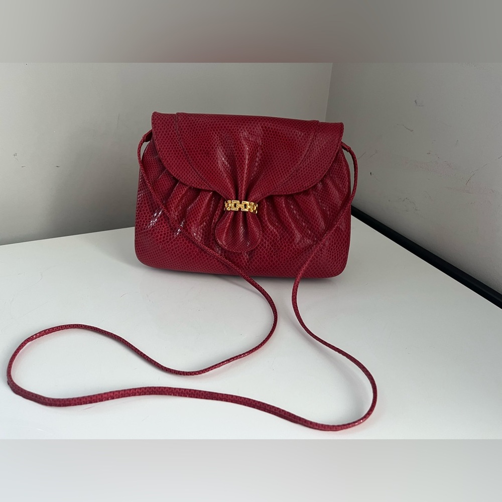 Vintage Finesse La Model Red Snakeskin Leather bag